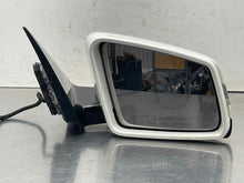 Load image into Gallery viewer, SIDE VIEW DOOR MIRROR E300 E350 E400 E550 E63 10 11 12 13 Right - NW625729
