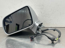 Load image into Gallery viewer, Side View Door Mirror Lincoln MKT 2014 - NW625662
