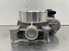Load image into Gallery viewer, Throttle Body  ENVISION 2018 - NW576624
