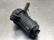Load image into Gallery viewer, Vacuum Pump Hyundai Veloster 2016 - NW628325
