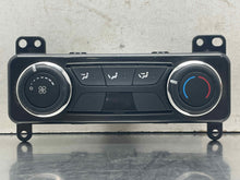 Load image into Gallery viewer, Temperature Controls Ford Explorer 2015 - NW628974
