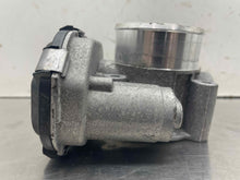 Load image into Gallery viewer, Throttle Body Ford Explorer 2022 - NW578018
