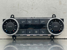 Load image into Gallery viewer, FRONT TEMPERATURE CONTROLS Gl350 Gl450 Gl550 GL63 AMG GLE300d 14-17 - NW630403
