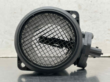 Load image into Gallery viewer, Mass Air Flow Sensor Meter MAF C30 Pickup C70 S40 S80 V40 V50 XC70 04-13 - NW631432
