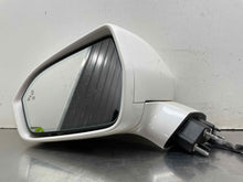 Load image into Gallery viewer, Side View Door Mirror Lincoln MKC 2017 - NW577706
