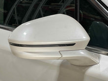 Load image into Gallery viewer, Side View Door Mirror Lincoln MKC 2017 - NW577938
