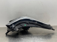 Load image into Gallery viewer, Headlight Lamp Assembly Cadillac XT5 2017 - NW631924
