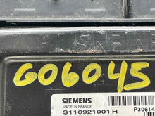 Load image into Gallery viewer, ECU ECM COMPUTER Volvo V40 2001 01 02 03 - NW632071
