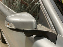 Load image into Gallery viewer, SIDE VIEW DOOR MIRROR Volvo C70 S80 V70 XC70 07 08 09 10 11 Right - NW578696
