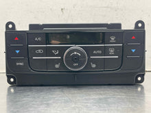 Load image into Gallery viewer, FRONT TEMPERATURE CONTROLS Jeep Grand Cherokee 11 12 13 - NW642096
