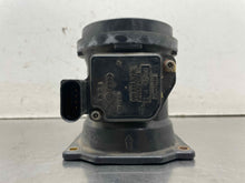 Load image into Gallery viewer, Mass Air Flow Sensor Meter MAF A4 A6 Passat 00 01 02 03 04 05 - NW643065

