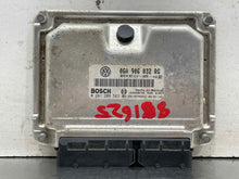 Load image into Gallery viewer, ECU ECM COMPUTER Volkswagen beetle 2005 05 Auto - NW648243
