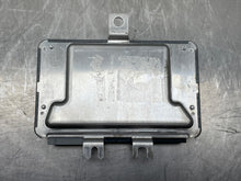 Load image into Gallery viewer, SUSPENSION CONTROL MODULE COMPUTER Range Rover 07 08 09 - NW649522
