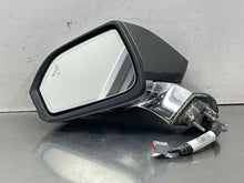 Load image into Gallery viewer, Side View Door Mirror Lincoln MKZ 2016 - NW653670

