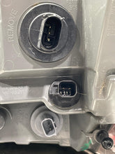 Load image into Gallery viewer, Tail Lamp Light  GRAND CHEROKEE 2019 - NW651560
