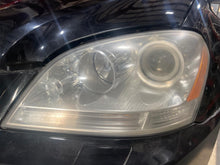 Load image into Gallery viewer, HEADLIGHT LAMP ASSEMBLY ML320 ML350 ML500 ML550 ML63 06-08 Left - NW580395
