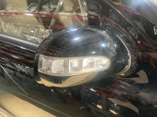 Load image into Gallery viewer, SIDE VIEW MIRROR Mercedes ML320 ML350 ML550 2006 06 2007 07 2008 08 Right - NW580123
