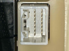 Load image into Gallery viewer, TEMPERATURE CONTROLS Lexus IS250 2006 06 2007 07 2008 08 - NW658462
