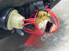 Load image into Gallery viewer, TRUNK LID MOUNTED TAIL LIGHT LAMP 640I 650i Alpina B6 M6 12-19 Right - NW580187
