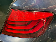 Load image into Gallery viewer, OUTER TAIL LIGHT LAMP 528i 535i 550i Active 5 M5 11 12 13 Right - NW658811
