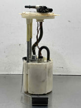 Load image into Gallery viewer, FUEL PUMP Buick Lucerne Cadillac DTS 2006 06 2007 07 2008 08 - NW660084
