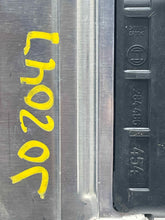 Load image into Gallery viewer, ECU ECM COMPUTER Audi A6 2005 05 4.2L - NW660963
