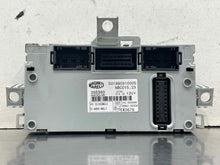 Load image into Gallery viewer, Computer   2013 - NW661039
