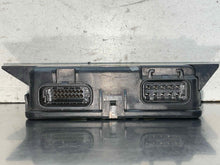 Load image into Gallery viewer, ECU ECM Computer Chevrolet Corvette 2001 - NW662417
