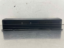 Load image into Gallery viewer, Radio   2009 - NW662245
