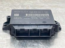 Load image into Gallery viewer, Computer   2009 - NW662055
