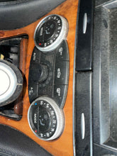 Load image into Gallery viewer, Temperature Controls Mercedes-Benz SL55 2009 - NW581522
