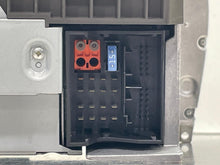 Load image into Gallery viewer, Radio Mercedes-Benz SL55 2009 - NW581551
