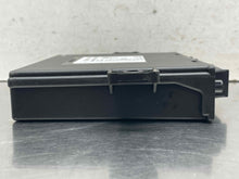 Load image into Gallery viewer, Computer Mercedes-Benz SL55 2009 - NW581483
