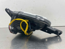 Load image into Gallery viewer, Park Lamp Light Chevrolet Spark 2020 - NW581298
