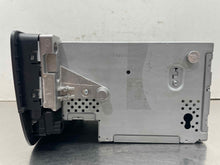 Load image into Gallery viewer, Radio  MERCEDES GLK-CLASS 2014 - NW671929
