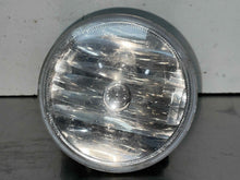 Load image into Gallery viewer, FOG LIGHT Yukon G8 Tahoe Camarao 2007 07 2008 08 2009 09 2010 10 11 12 13 - NW581757
