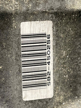 Load image into Gallery viewer, AC A/C AIR CONDITIONING COMPRESSOR Pontiac G8 2008 08 2009 09 - NW581949
