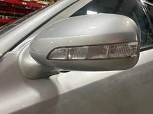 Load image into Gallery viewer, SIDE VIEW DOOR MIRROR E350 E550 E280 E300 E320 E63 07 08 09 Left - NW673201
