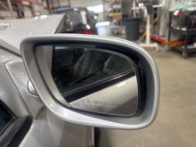 Load image into Gallery viewer, SIDE VIEW MIRROR Mercedes E320 E350 E550 E280 E300 2007 07 2008 08 09 Right - NW672924
