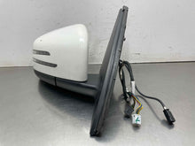 Load image into Gallery viewer, SIDE VIEW DOOR MIRROR Gl350 Gl450 Gl550 GL63 AMG ML350 12-16 Right - NW674603
