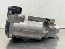 Load image into Gallery viewer, THROTTLE BODY Mercedes R350 R500 E350 C250 ML350 S400 2006 06 07 08 09 10 11 - NW675834
