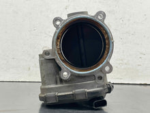 Load image into Gallery viewer, Throttle Body  FORD F150 PICKUP 2019 - NW582537
