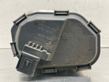 Load image into Gallery viewer, Throttle Body  FORD F150 PICKUP 2019 - NW582537
