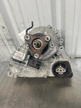 Load image into Gallery viewer, TRANSFER CASE BMW X3 X4 X5 X6 12 13 14 15 16 - NW684615
