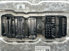 Load image into Gallery viewer, ECU ECM COMPUTER BMW 320i 328D 328i 528D 528i 13 14 15 - NW684651
