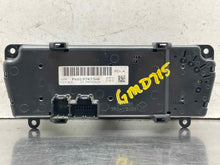 Load image into Gallery viewer, Temperature Controls Jeep Wrangler 2015 - NW685427
