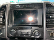 Load image into Gallery viewer, Radio  FORD F150 PICKUP 2019 - NW582420

