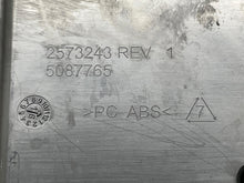 Load image into Gallery viewer, Speedometer Cluster  CT6 2017 - NW582217
