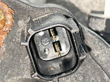 Load image into Gallery viewer, THROTTLE BODY Expedition F150 Navigator F350 Lincoln LT 04 05 06 07 08 09 10 - NW582999

