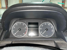 Load image into Gallery viewer, Speedometer Cluster Land Rover LR4 2015 - NW583244
